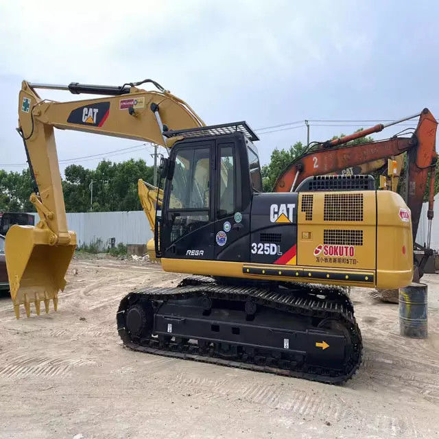 CAT 325DL Kullanılmış CAT Ekskavatörler Hafriyat Makinaları CAT 320 320D Ekskavatör