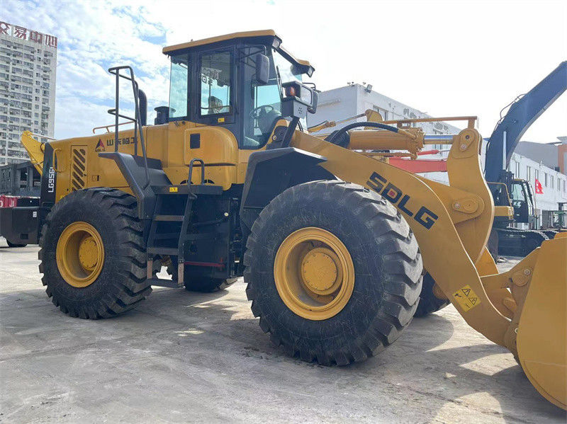 Çin Menşei SDLG LG956L 17000 - 17250Kg Ön Uç Yükleyicili Kullanılmış Lastikli Yükleyici