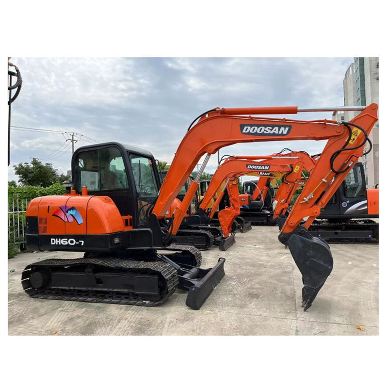 Küçük Doosan Kazı makinesi DH60 Mini Crawler Kazı makinesi Kore markası 6 ton