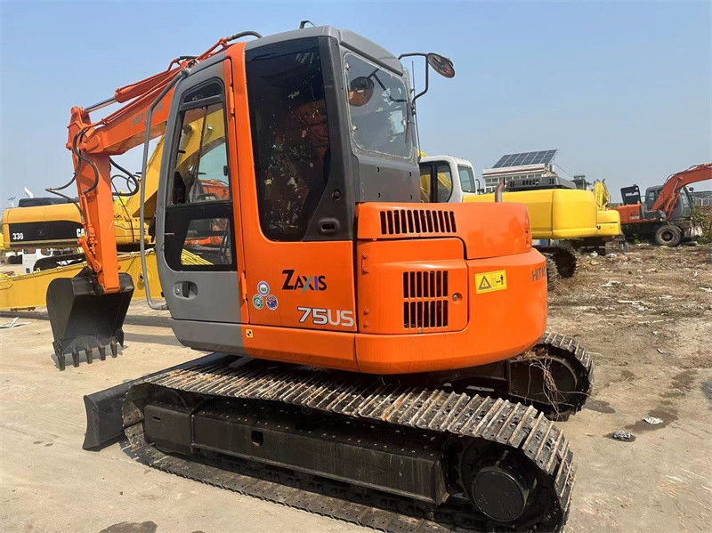 Kullanılmış Hitachi ZX75US Mini Kazıcı Kullanılmış 7.5 Ton Hitachi ZX75 Mini Kazıcı Kazıcı