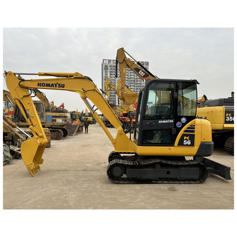Küçük Japonya Komatsu PC56 Kullanılmış Hidrolik Kazıcı Mini Boyut Kılıçlı 5 Ton Ağırlık