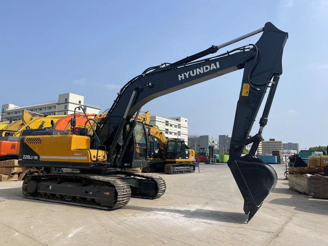 Hyundai 220LC-9S Kazı Makinesi Kullanılmış 22 Ton Büyük Boyutlu Kazı Makinesi