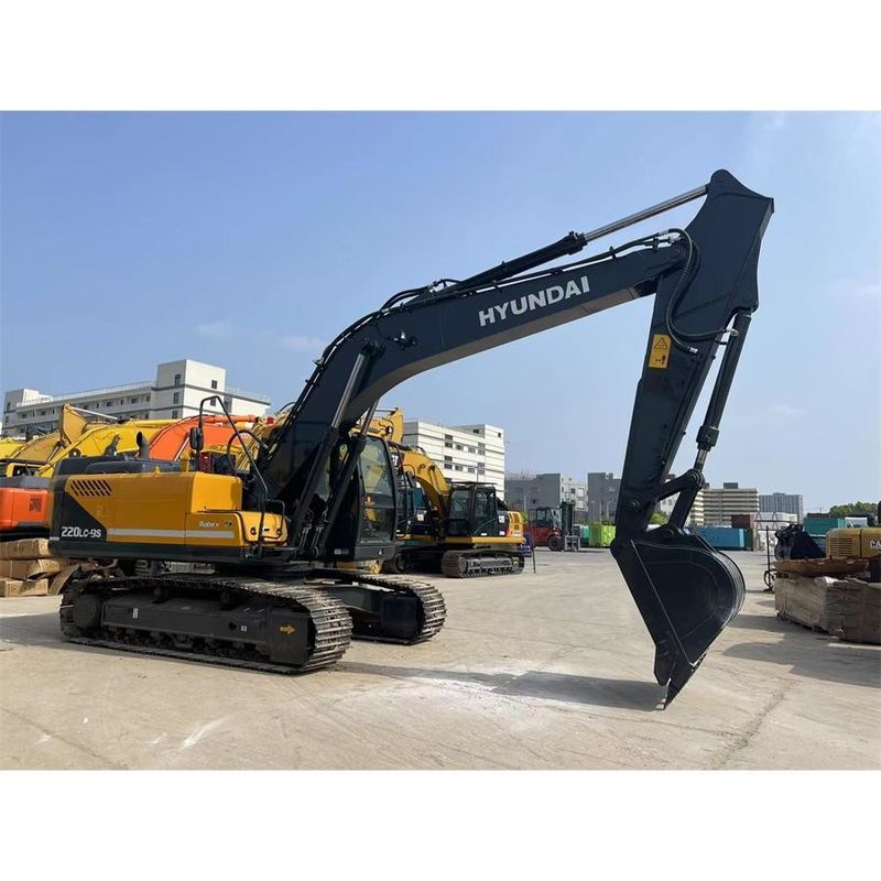 Heavy Duty Digger Hyundai R220 9S Toplam Boyut 9.55m*2.99m*3.08m