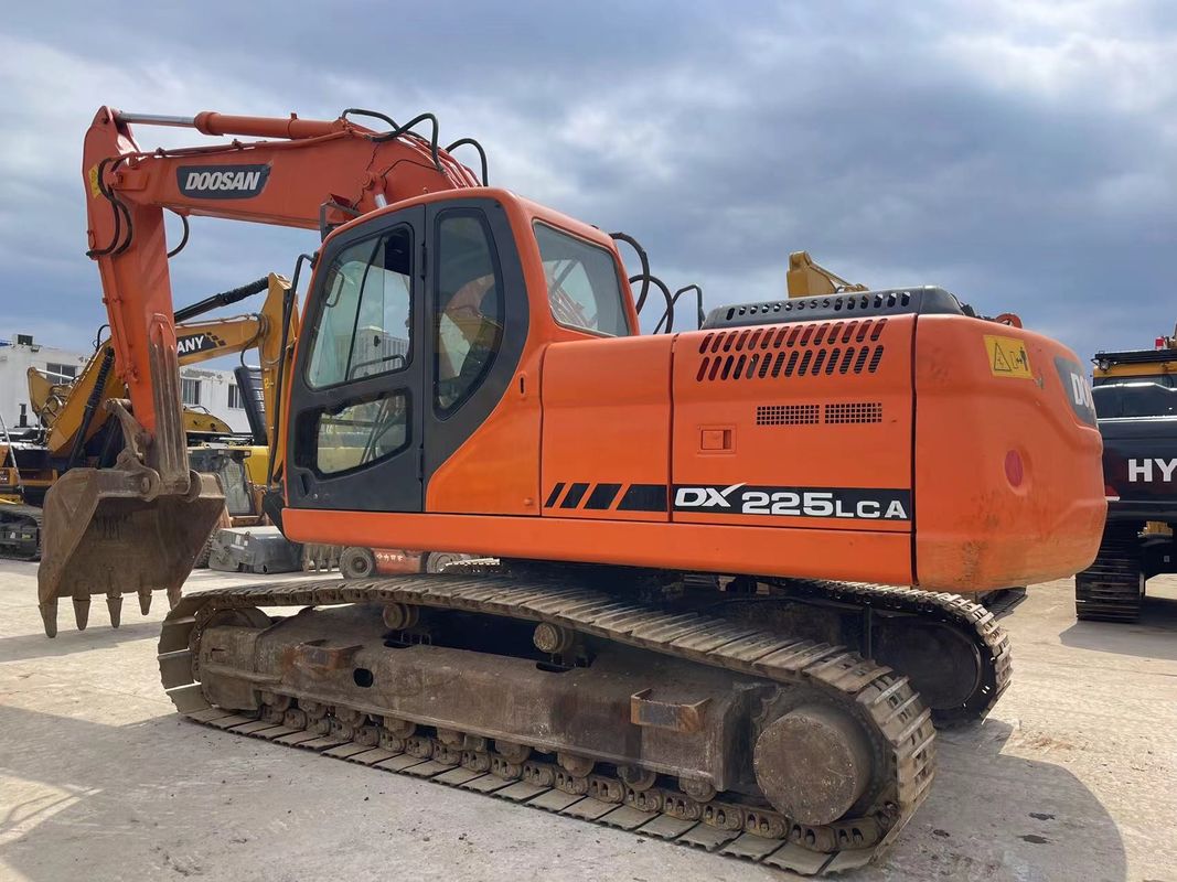 Mükemmel eşleşmenizi bulun kullanılmış Doosan DX225LCA 22 tonluk kazıcı mükemmel durumda