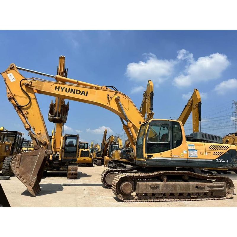 Güçlü 30 Tonluk Orijinal Renkli Hyundai R305LC Kazıcı Ağır Görevli