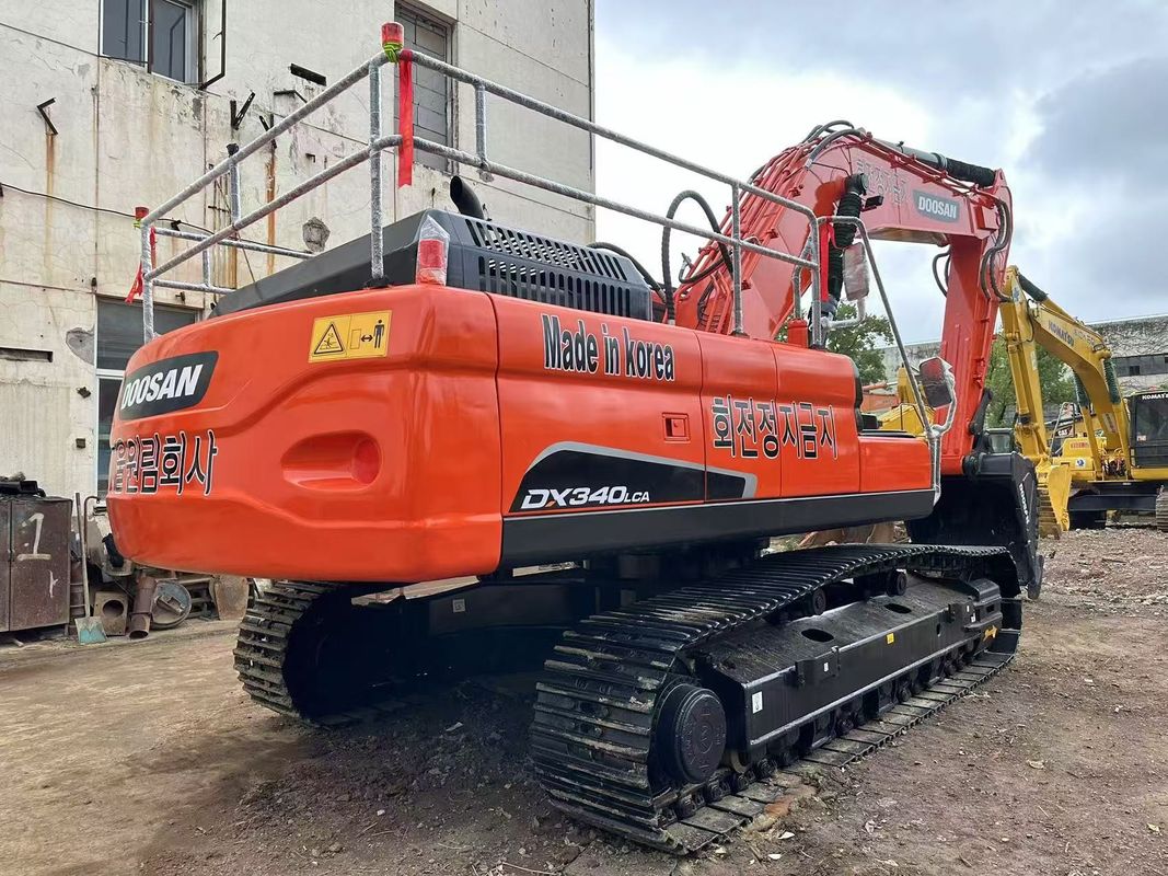 34 ton Kullanılmış Doosan DX340LCA Kazı makinesi İkinci El Doosan DX340 Crawler Kazı makinesi