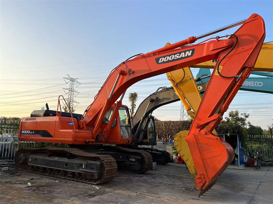 Kullanılmış Doosan DH300 orta boy kazıcı 30 Ton ]Doosan DH300LC-7 Crawler Excavator