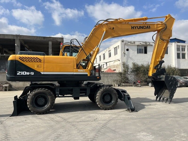 Kullanılmış Hyundai 210w-9 tekerlekli ekskavatör 21 ton orta boy kullanılmış ekskavatörler