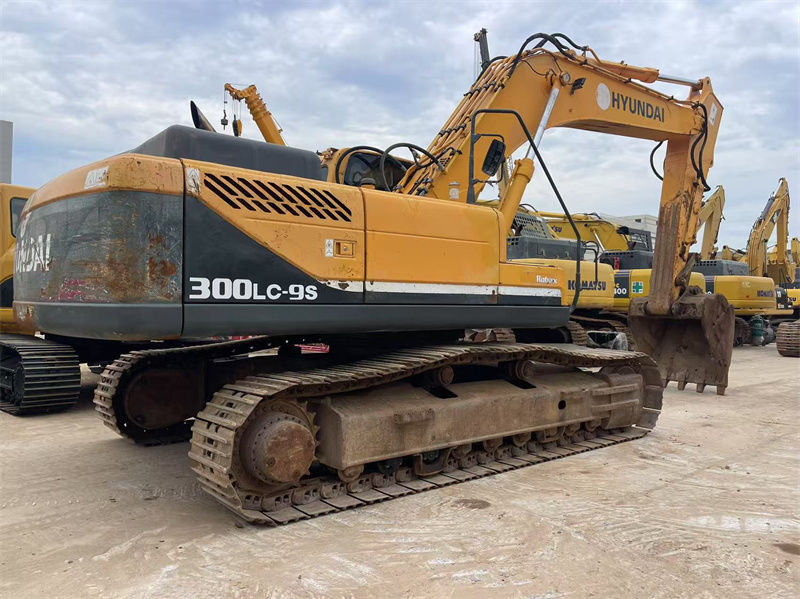 Satılık kullanılmış Hyundai R300LC-9S kazıcı iyi bakımlı çalışmaya hazır