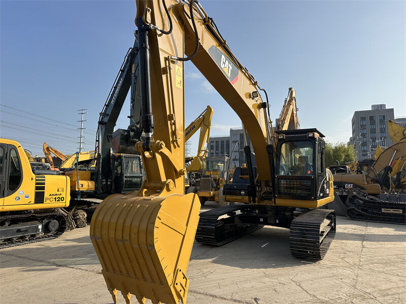 Kullanılmış CAT 320D2L Paletli Ekskavatör 20 Tonluk madencilik Ekskavatörü Büyük İnşaat Projeleri için
