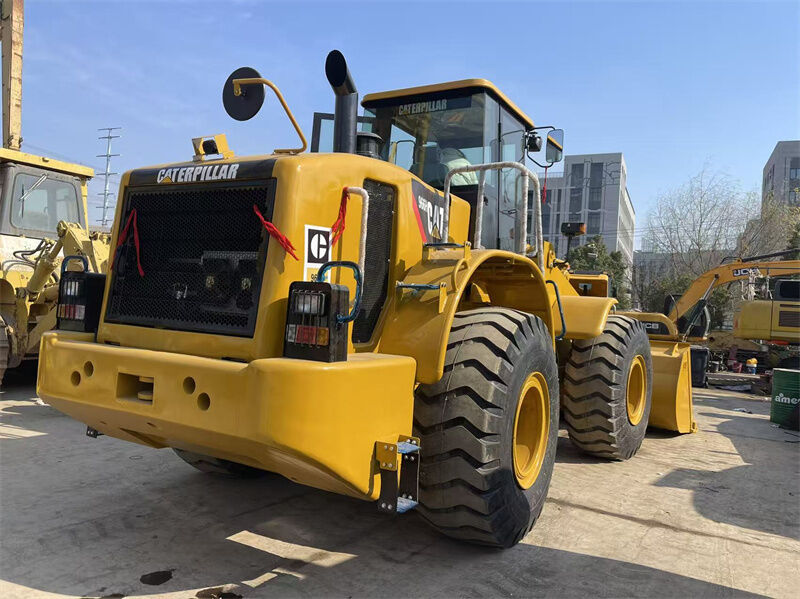 Weichai Motorlu 23698kg Çalışma Ağırlığı ve 4,0m3 Kova Kapasiteli İkinci El CAT 966H Lastikli Yükleyici