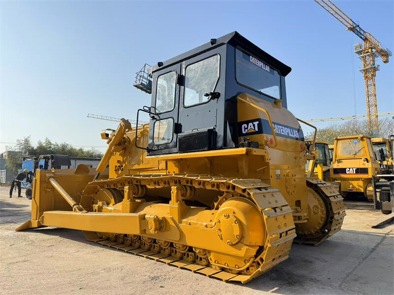 3306 Motoru, 20230kg İşlem Ağırlığı ve Düz Eğilime Saçan Blade ile Orijinal Kullanılmış CAT D7G Buldozer