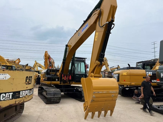 İyi durumda kullanılan inşaat makinesi Caterpillar 320D2L kazıcı